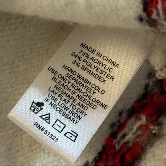 CeCe LOVE-ly Hearts FairIsle Nordic Pattern Sweater Small - Picture 4 of 7